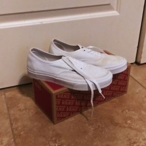 Authentic True White Lace Up Vans